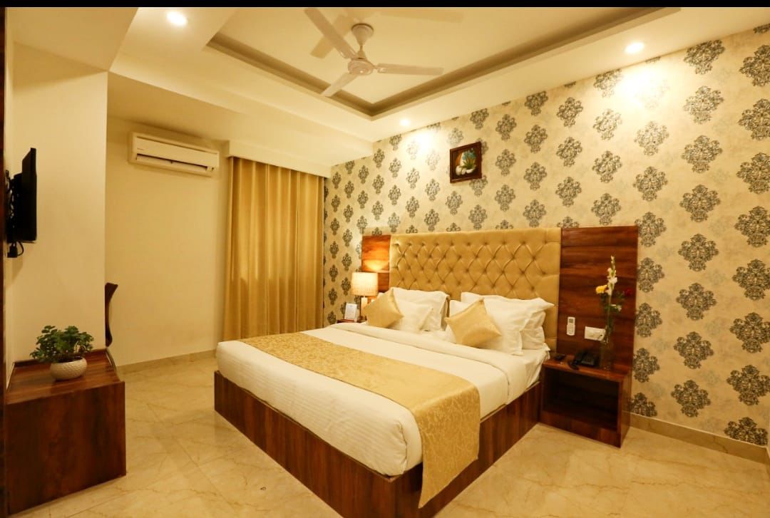 Hotel Ventus – Family Hotel Near IGI Airport Delhi | RoomShala
